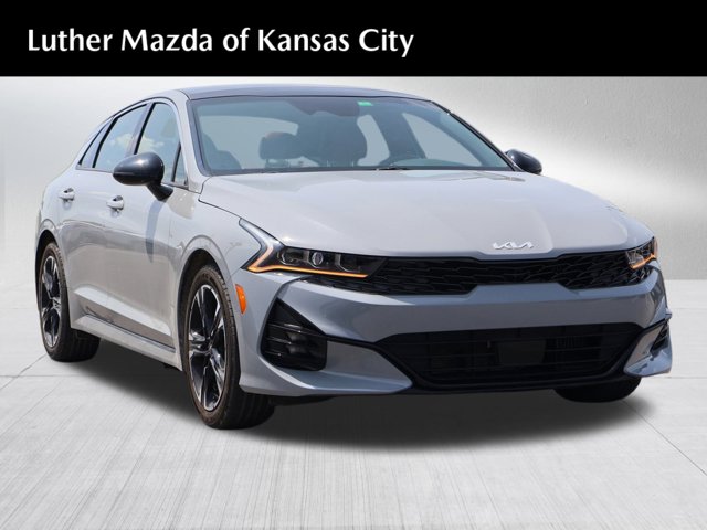 Vehicle image 3 of 44