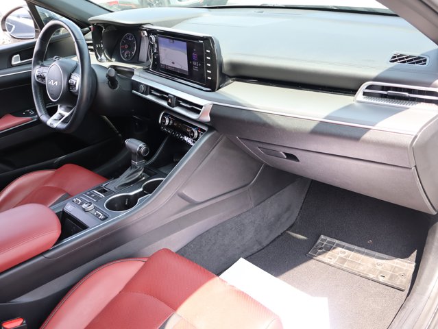 Vehicle image 12 of 44