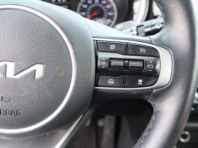 Vehicle image 38 of 44