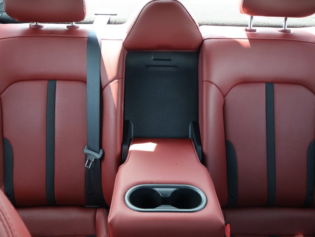 Vehicle image 14 of 44