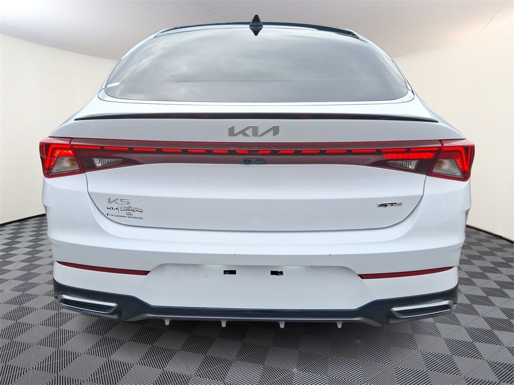 Vehicle image 4 of 31