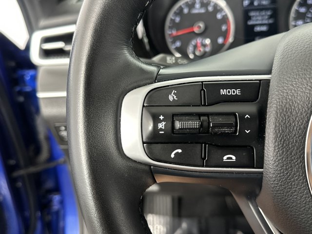 Vehicle image 27 of 31