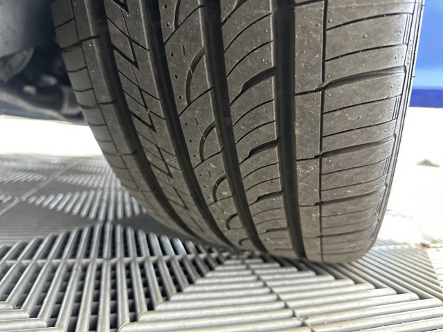 Vehicle image 12 of 31