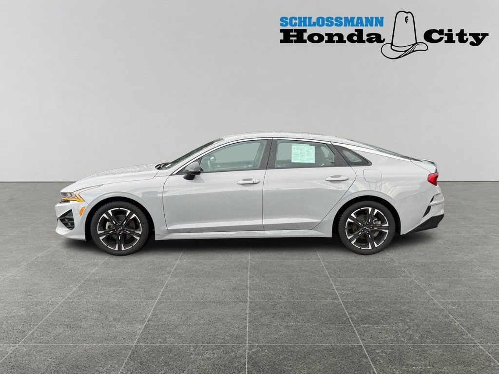 2023 Kia K5 GT-Line Image 2 of 26