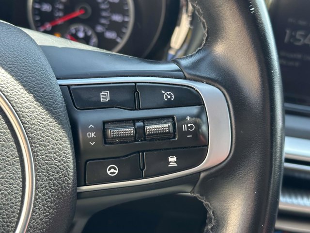Vehicle image 22 of 35