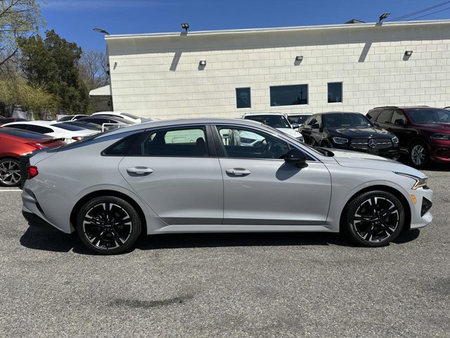 Vehicle image 4 of 35