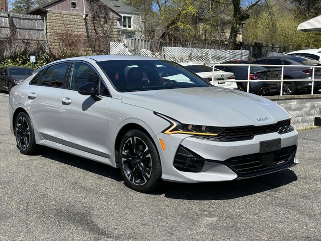 Vehicle image 3 of 35