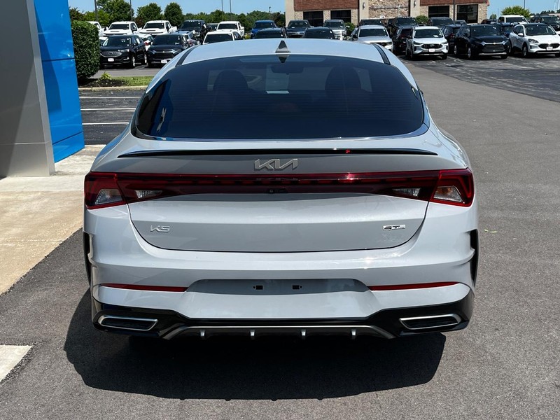 Vehicle image 6 of 26