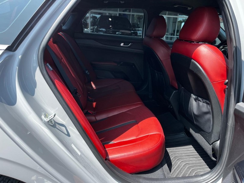 Vehicle image 10 of 26