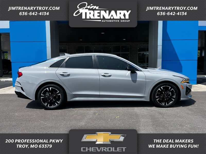 Vehicle image 4 of 26
