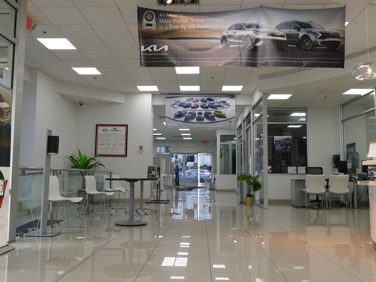 Vehicle image 12 of 37