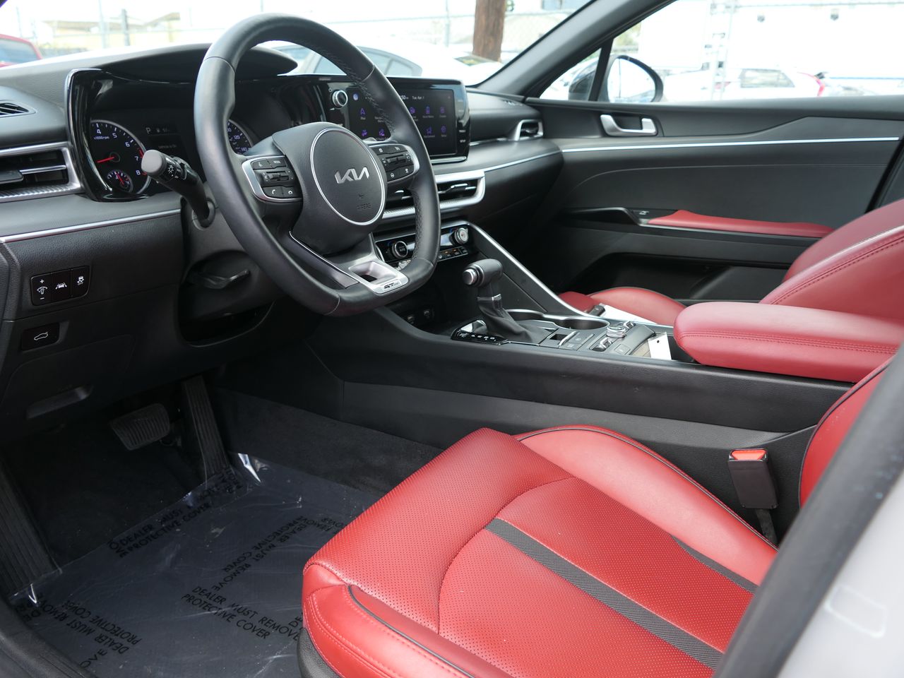 Vehicle image 18 of 37