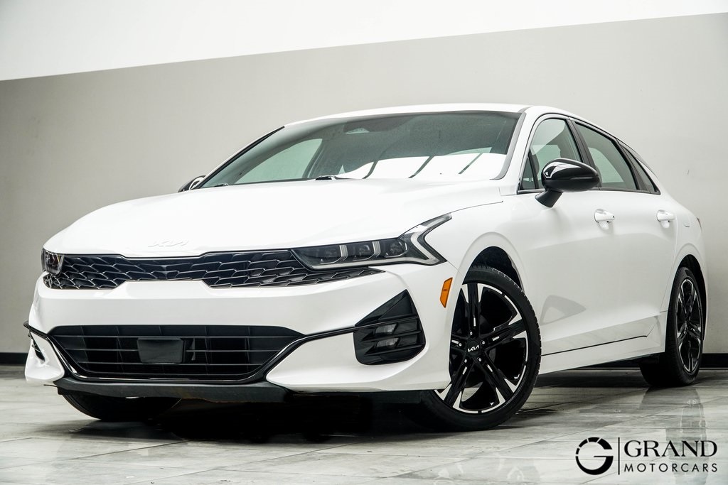 Vehicle image 1 of 39