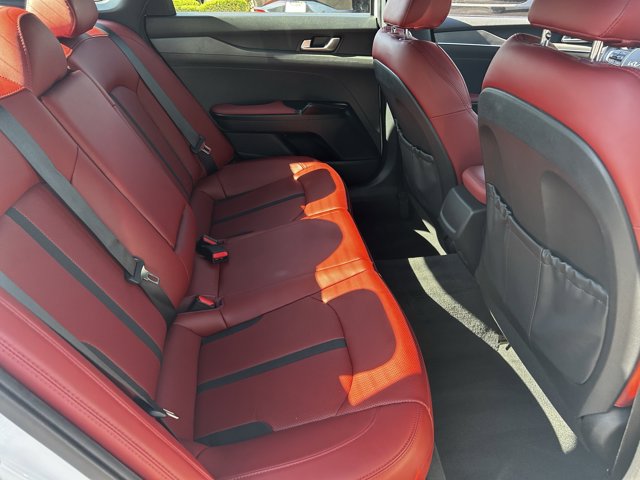 Vehicle image 12 of 30