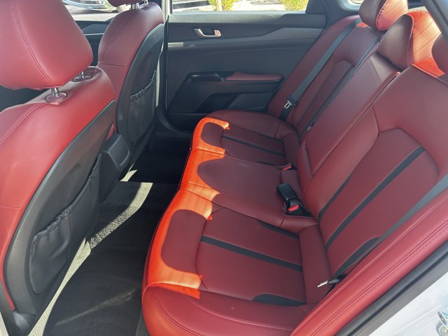 Vehicle image 16 of 30