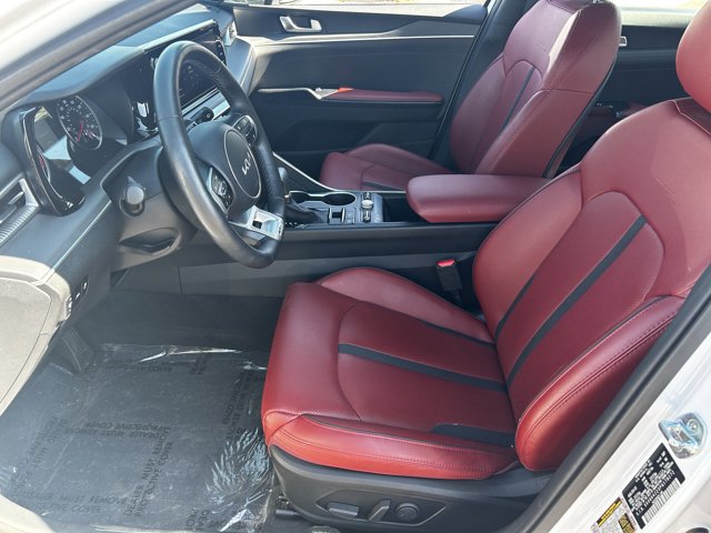 Vehicle image 18 of 30