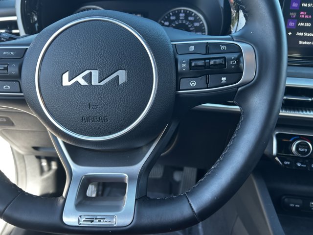 Vehicle image 24 of 30