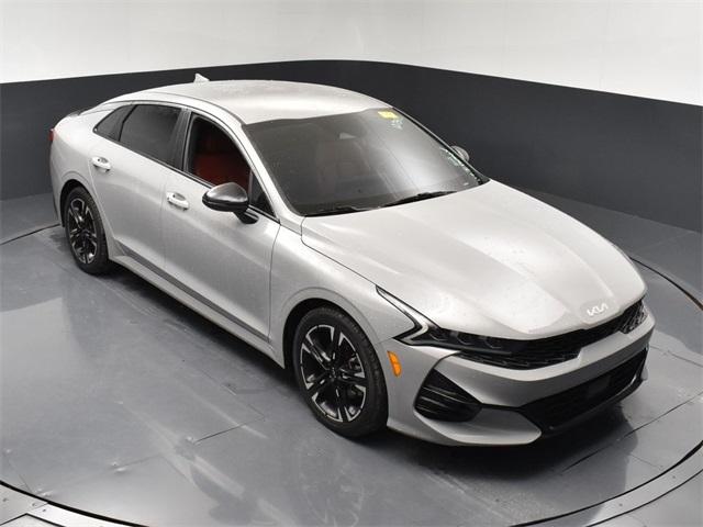 Vehicle image 11 of 45