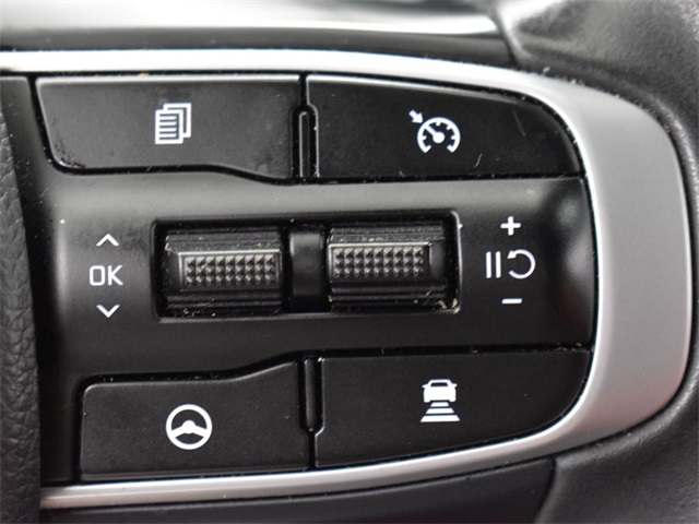 Vehicle image 42 of 45