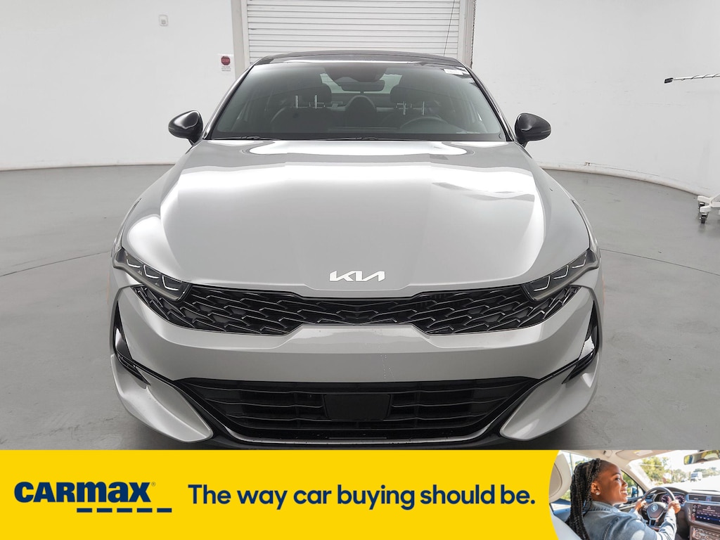 Vehicle image 2 of 26