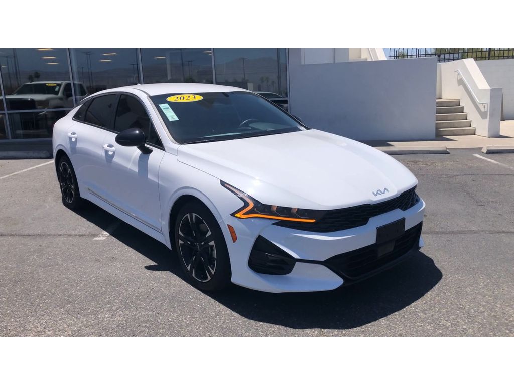 Vehicle image 5 of 31