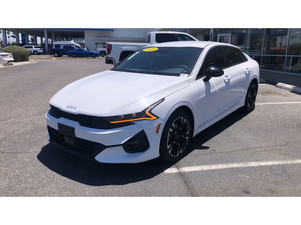 Vehicle image 2 of 31