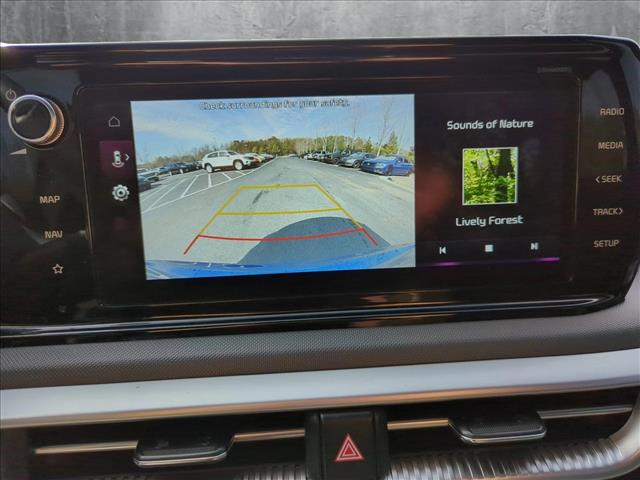 Vehicle image 12 of 23