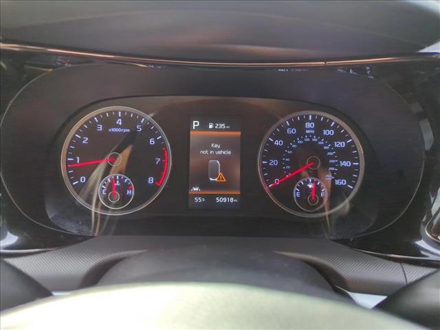 Vehicle image 10 of 23