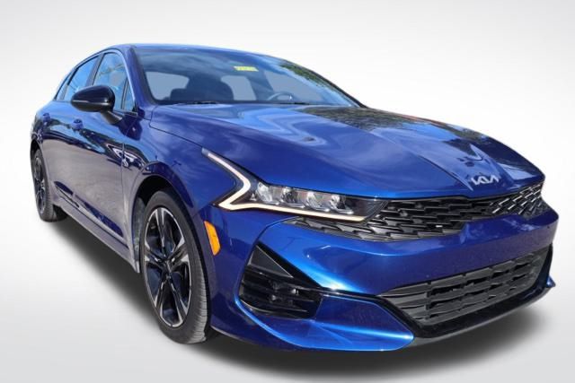 2023 Kia K5 GT-Line Image 4 of 41