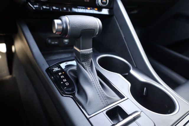 2023 Kia K5 GT-Line Image 28 of 41