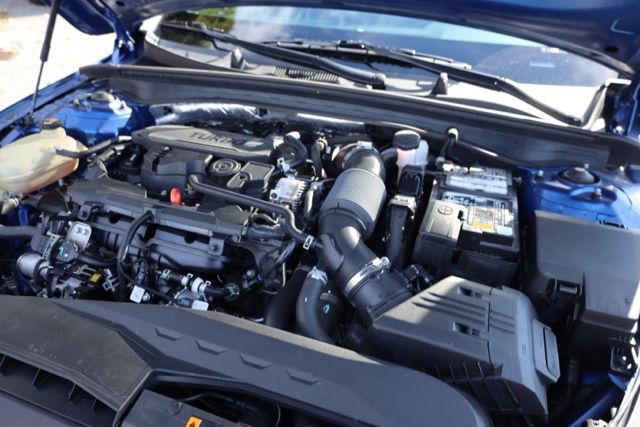 2023 Kia K5 GT-Line Image 11 of 41