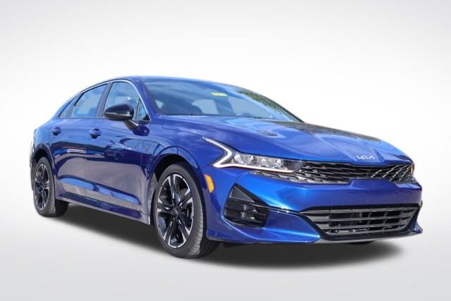 2023 Kia K5 GT-Line Image 3 of 41