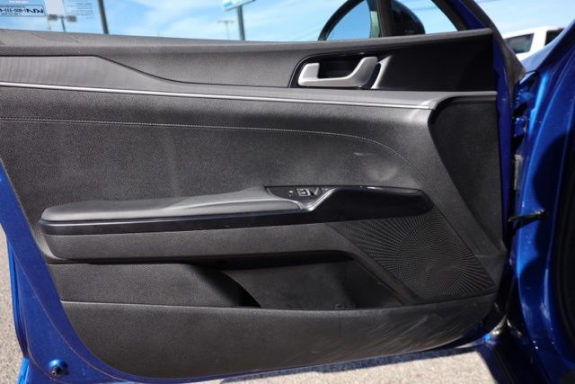 2023 Kia K5 GT-Line Image 29 of 41