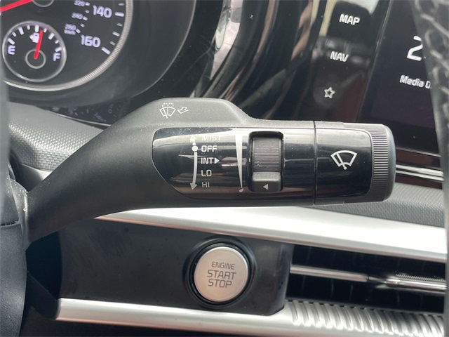 Vehicle image 20 of 25