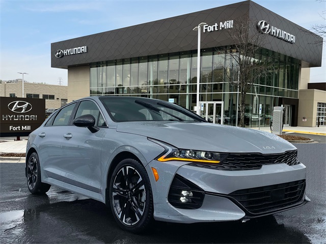 Vehicle image 3 of 25