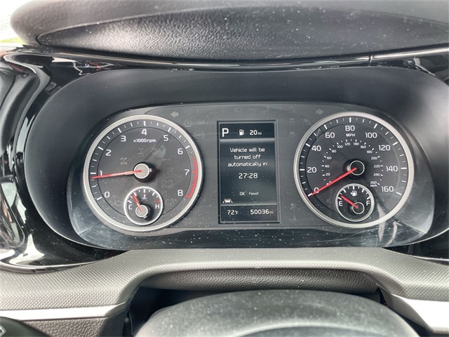 Vehicle image 10 of 29