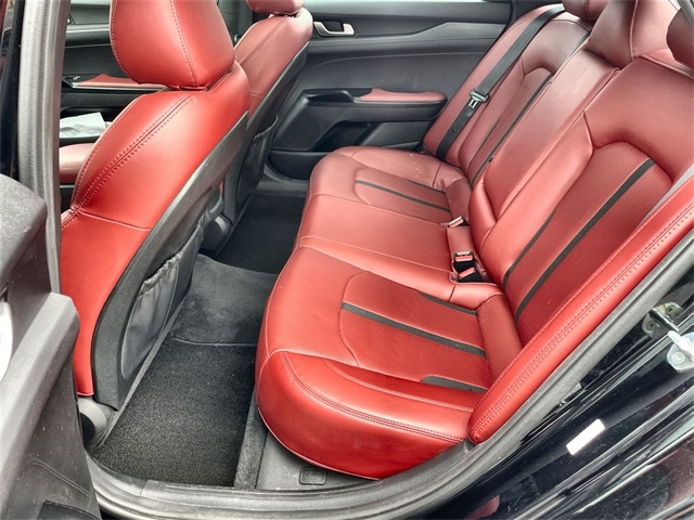 Vehicle image 19 of 29