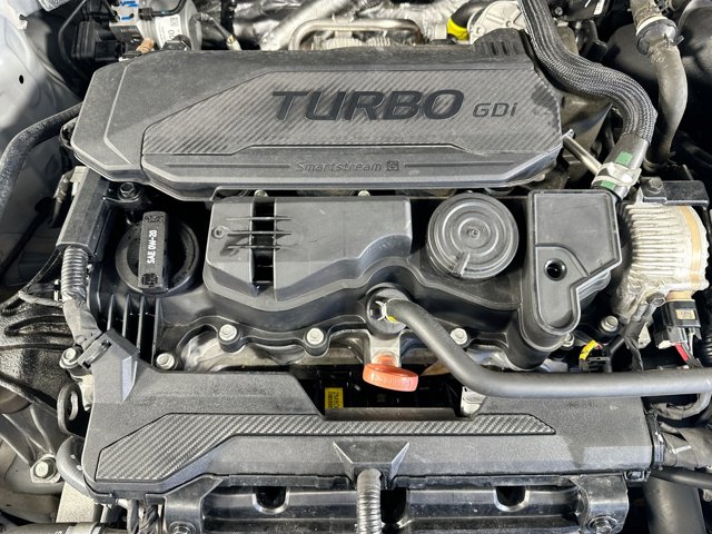 2023 Kia K5 GT-Line Image 9 of 30