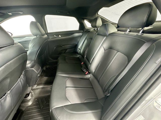 2023 Kia K5 GT-Line Image 13 of 30