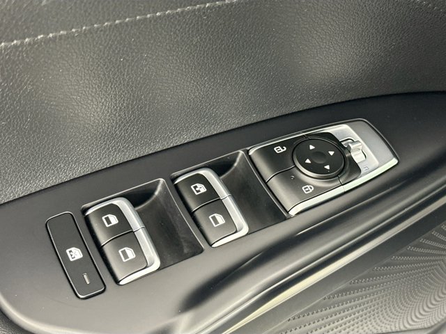 2023 Kia K5 GT-Line Image 25 of 30