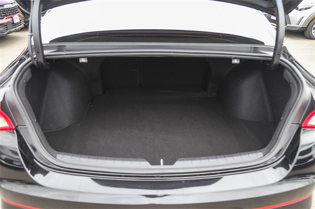Vehicle image 26 of 27