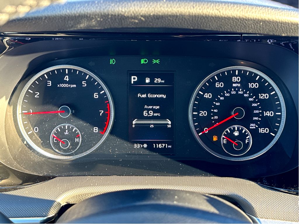 Vehicle image 12 of 26