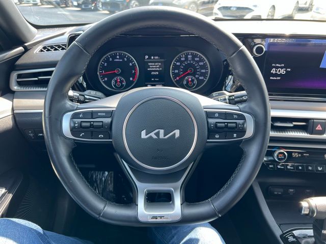 Vehicle image 24 of 44
