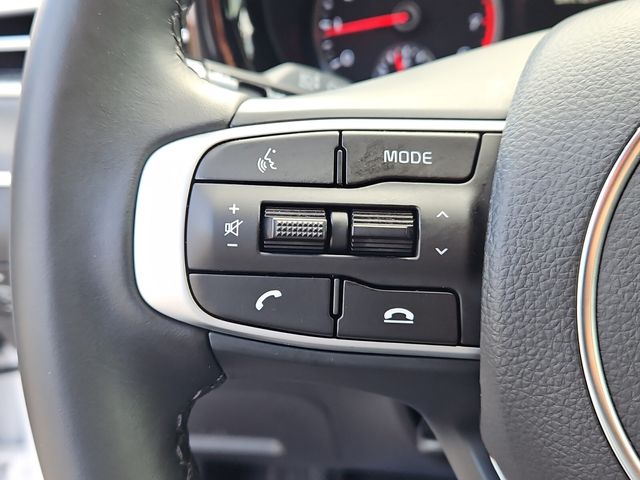 Vehicle image 29 of 34
