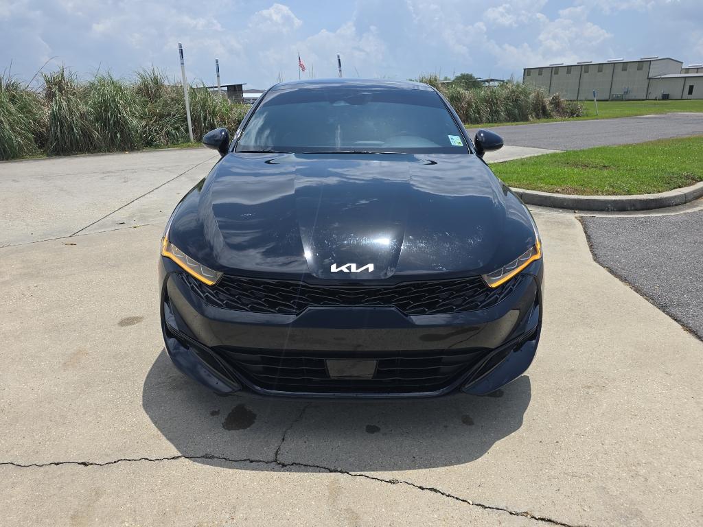 Vehicle image 3 of 19
