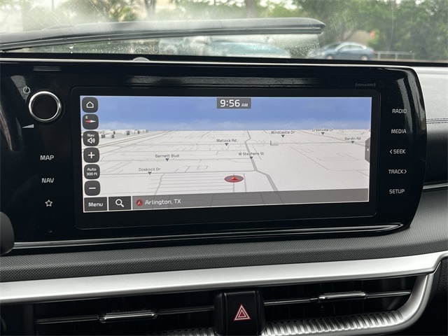 Vehicle image 19 of 34