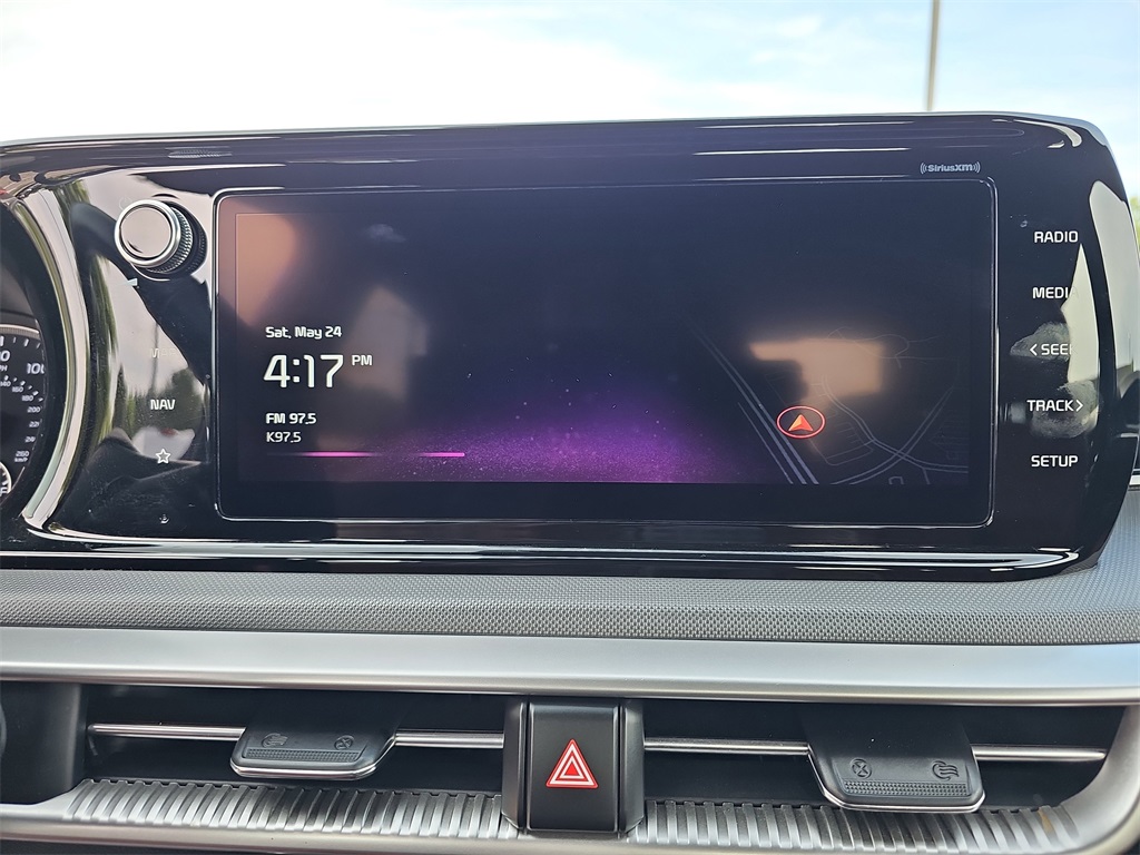 Vehicle image 20 of 33