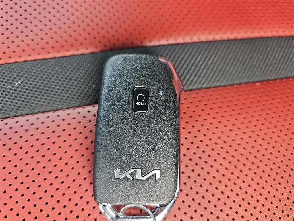 Vehicle image 33 of 33
