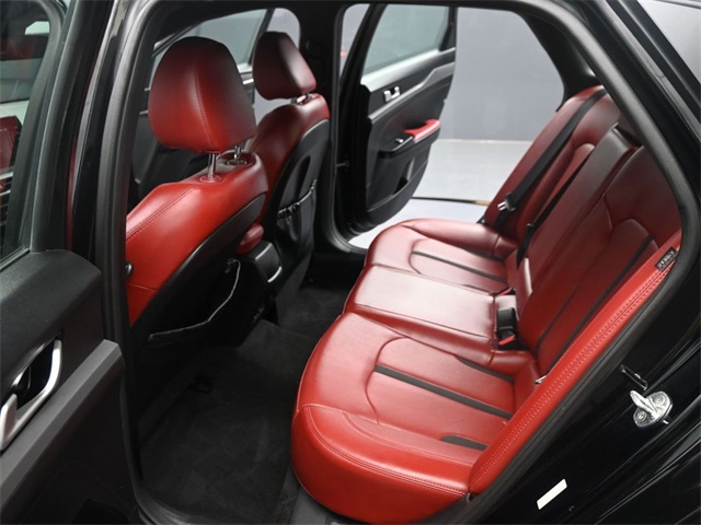 Vehicle image 16 of 50