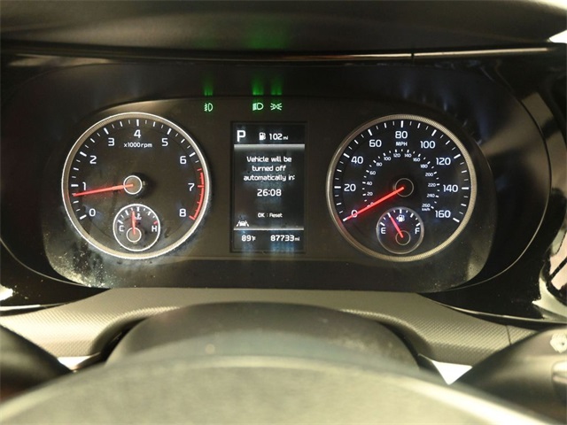 Vehicle image 19 of 50